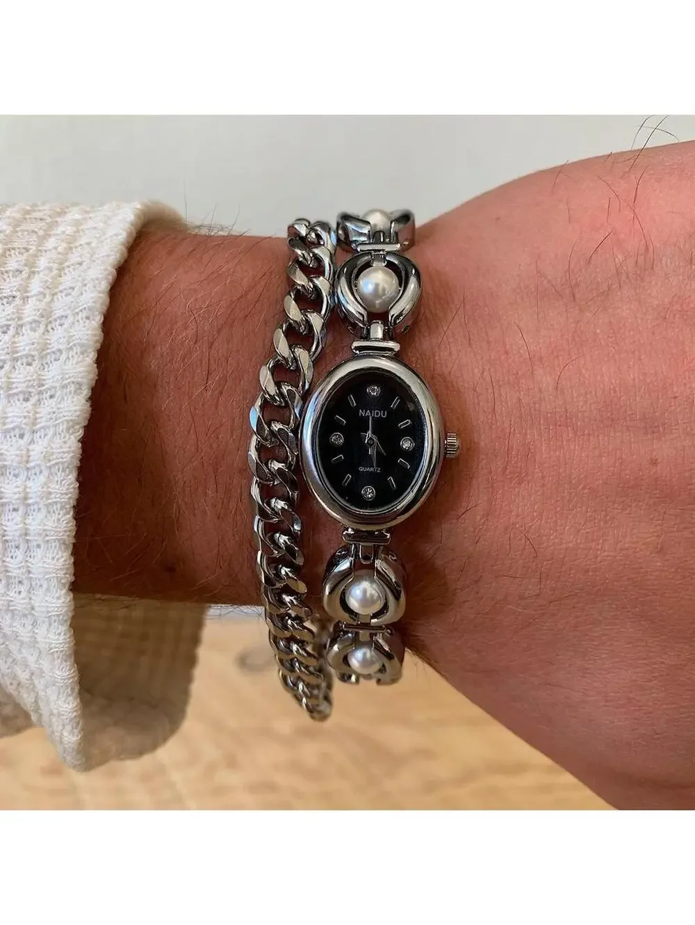 Luxury Y2K style Silver round stainless steel quartz pearl stone charm watch